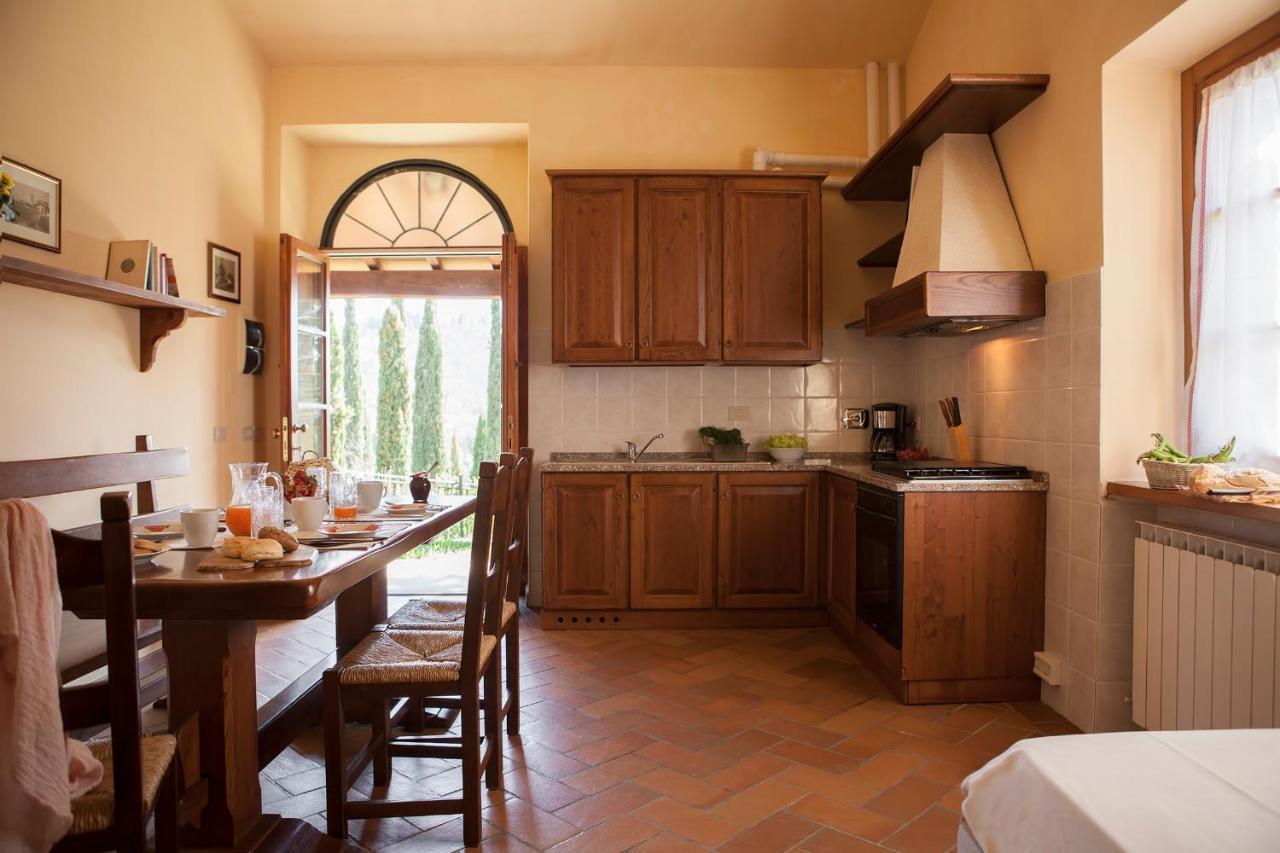 Buccia Nera Villa Chiassa Superiore Exterior photo